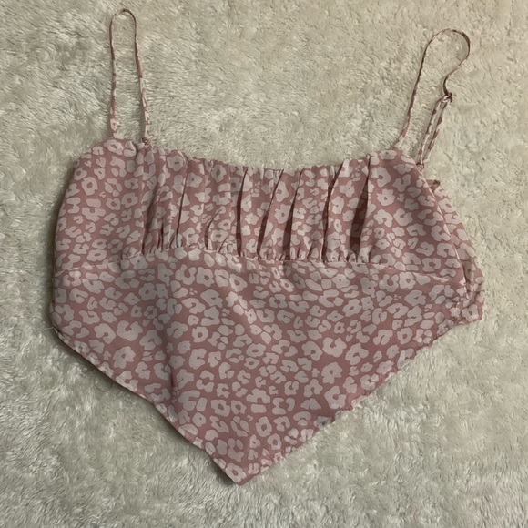 HYFVE Tops - 🌸(3/$20) y2k pink cheetah print crop top cami
